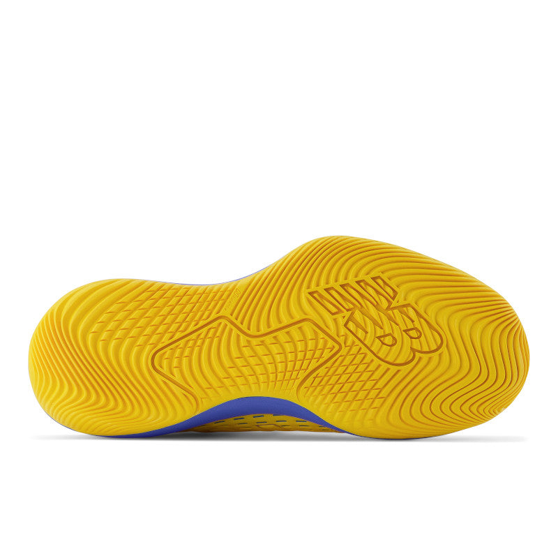 696v4