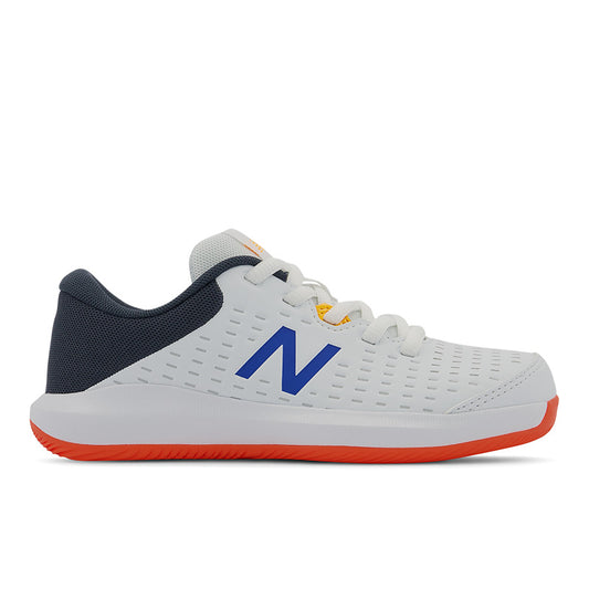 696v4